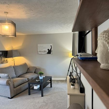 Netflix Home Jacuzzi Gym Fast Wifi Ps5 Free Parking 2 Spaces Χέρεφορντ Εξωτερικό φωτογραφία